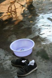 Bathing in San Sheng Xiang